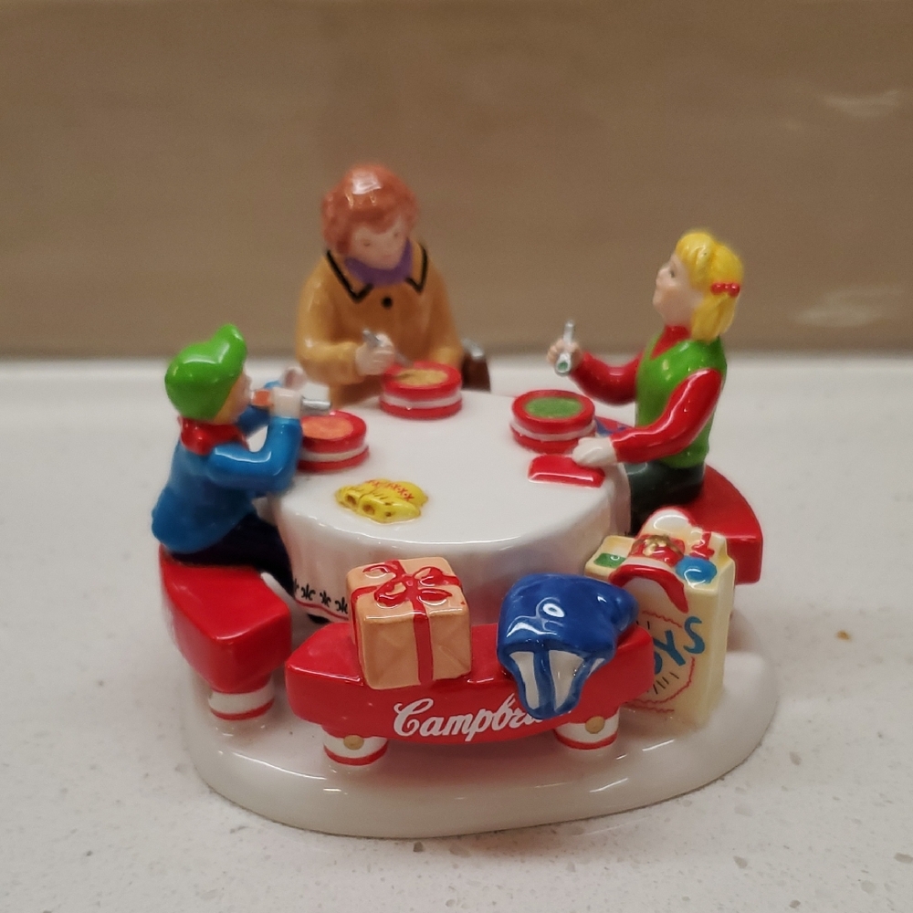 Department 56 Campbells Figurine